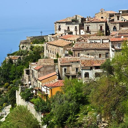 فندق Residenza D'Epoca Borgodifiume فيومفريدو بروزيو المظهر الخارجي الصورة