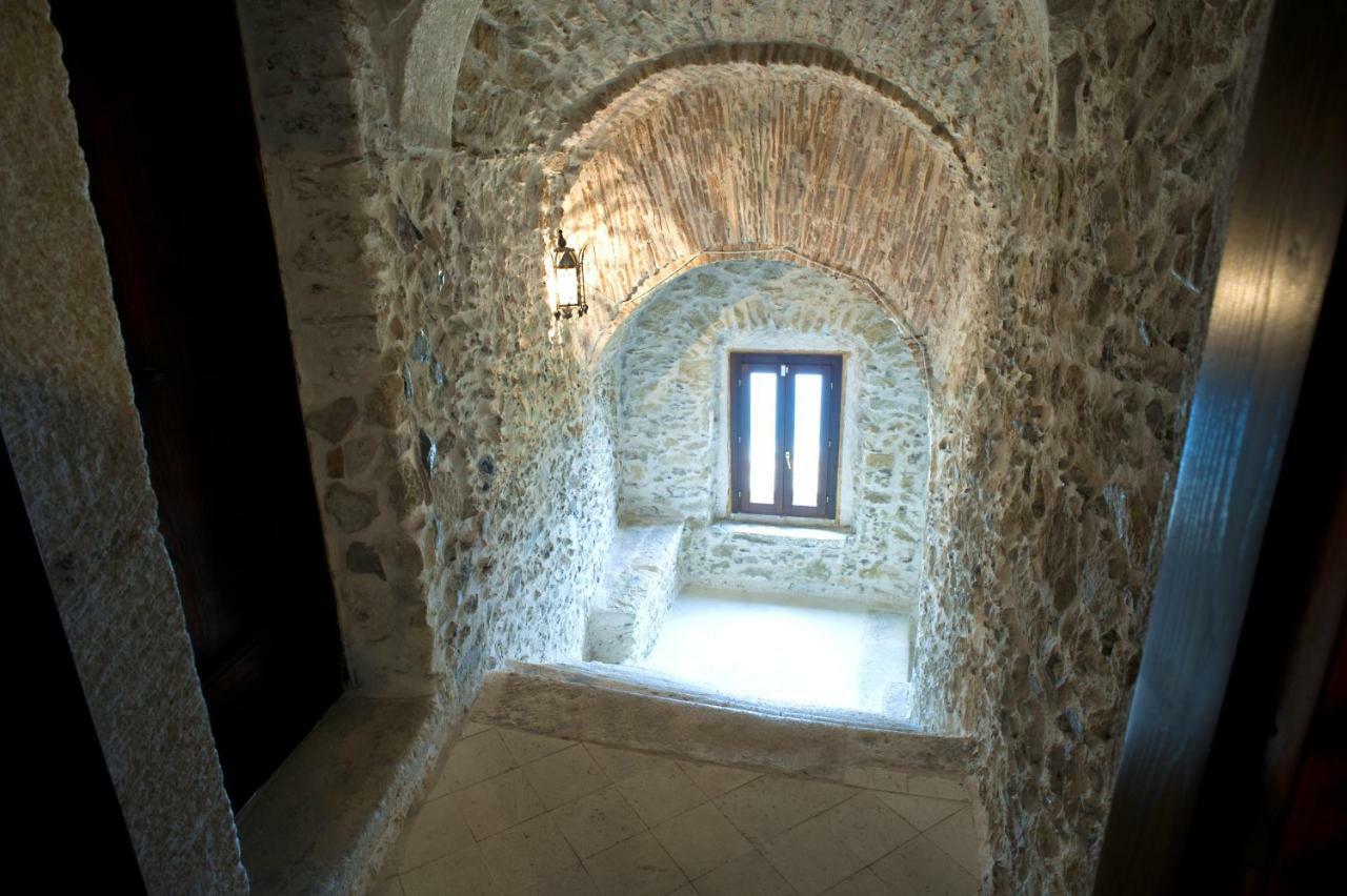 فندق Residenza D'Epoca Borgodifiume فيومفريدو بروزيو المظهر الخارجي الصورة