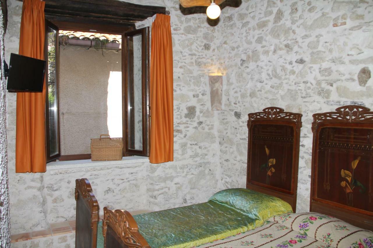 فندق Residenza D'Epoca Borgodifiume فيومفريدو بروزيو المظهر الخارجي الصورة