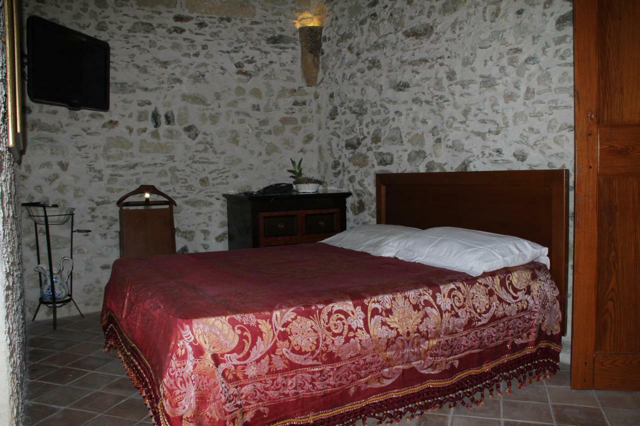 فندق Residenza D'Epoca Borgodifiume فيومفريدو بروزيو المظهر الخارجي الصورة