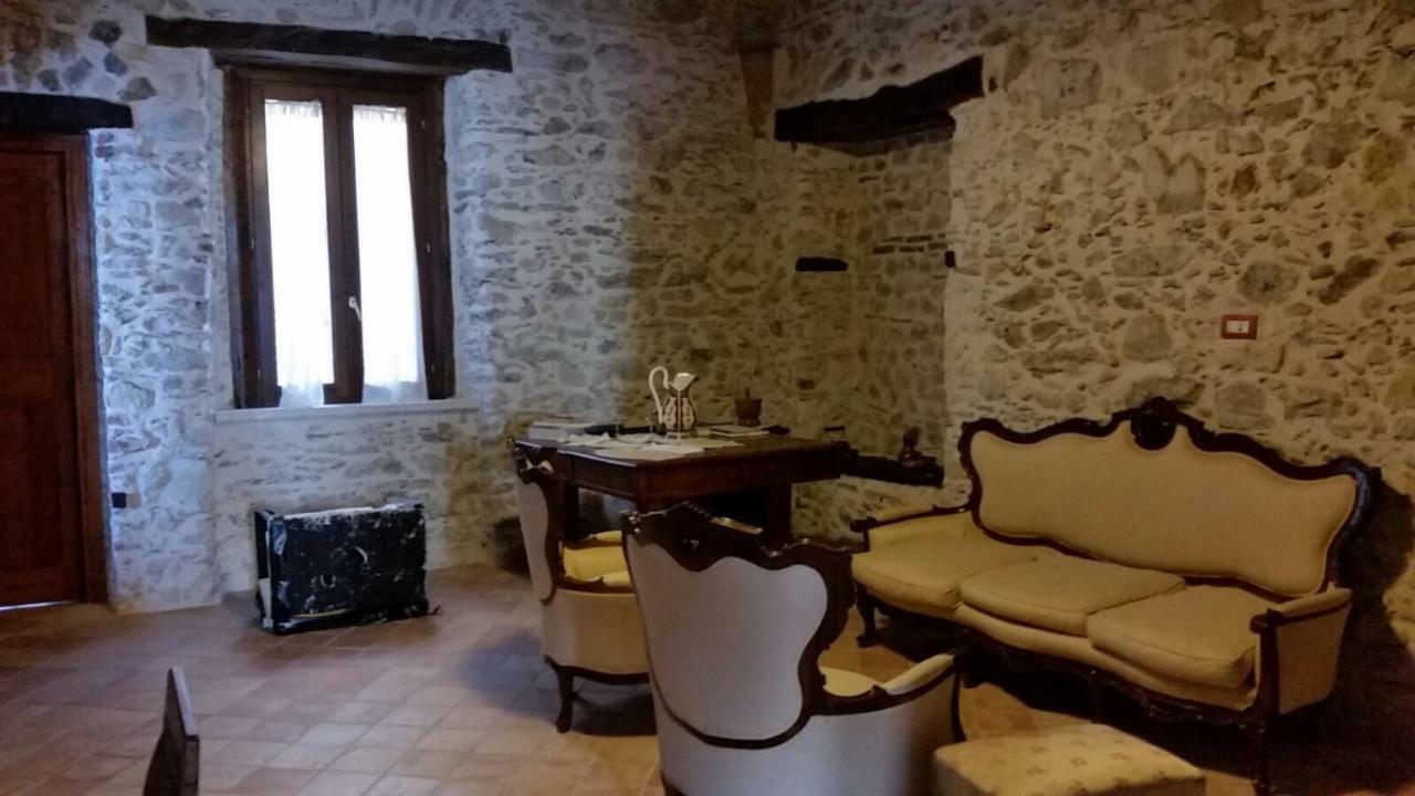 فندق Residenza D'Epoca Borgodifiume فيومفريدو بروزيو المظهر الخارجي الصورة